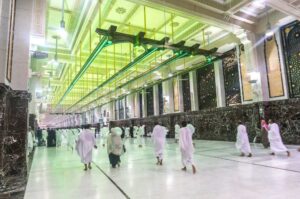Pilgrims performing Sa’i between Safa and Marwah